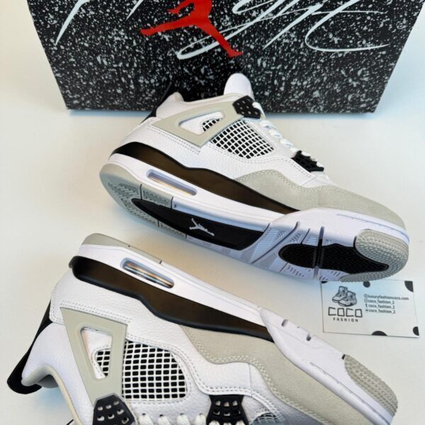 Air Jordan 4 Retro Military Black