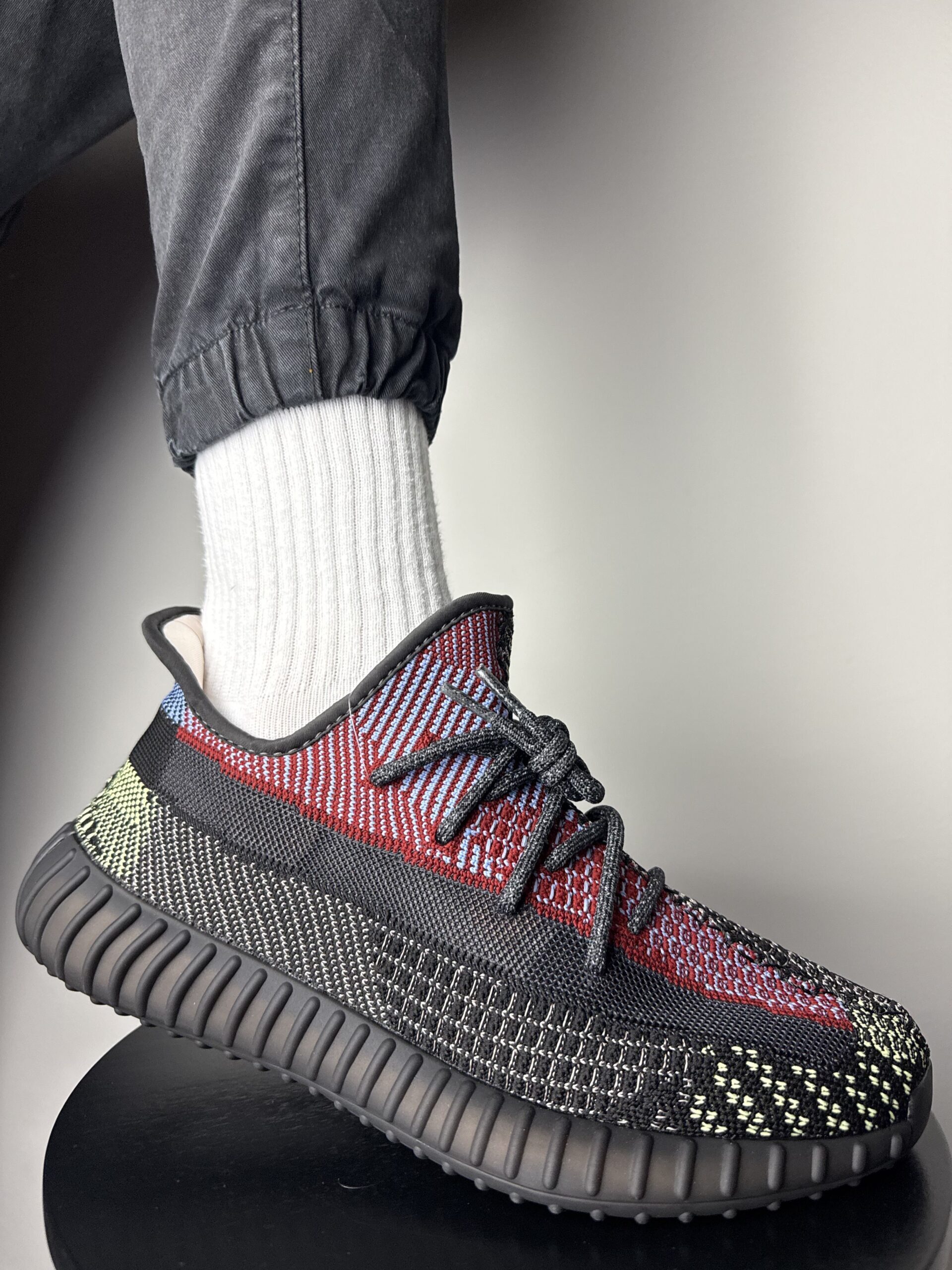 Yeezy Boost 350 V2 "Yecheil Reflective" - Slika 4