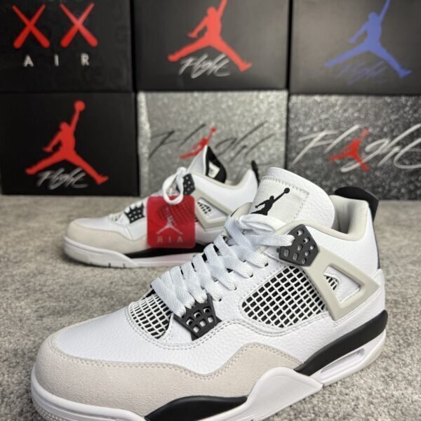 Air Jordan 4 Retro Military Black