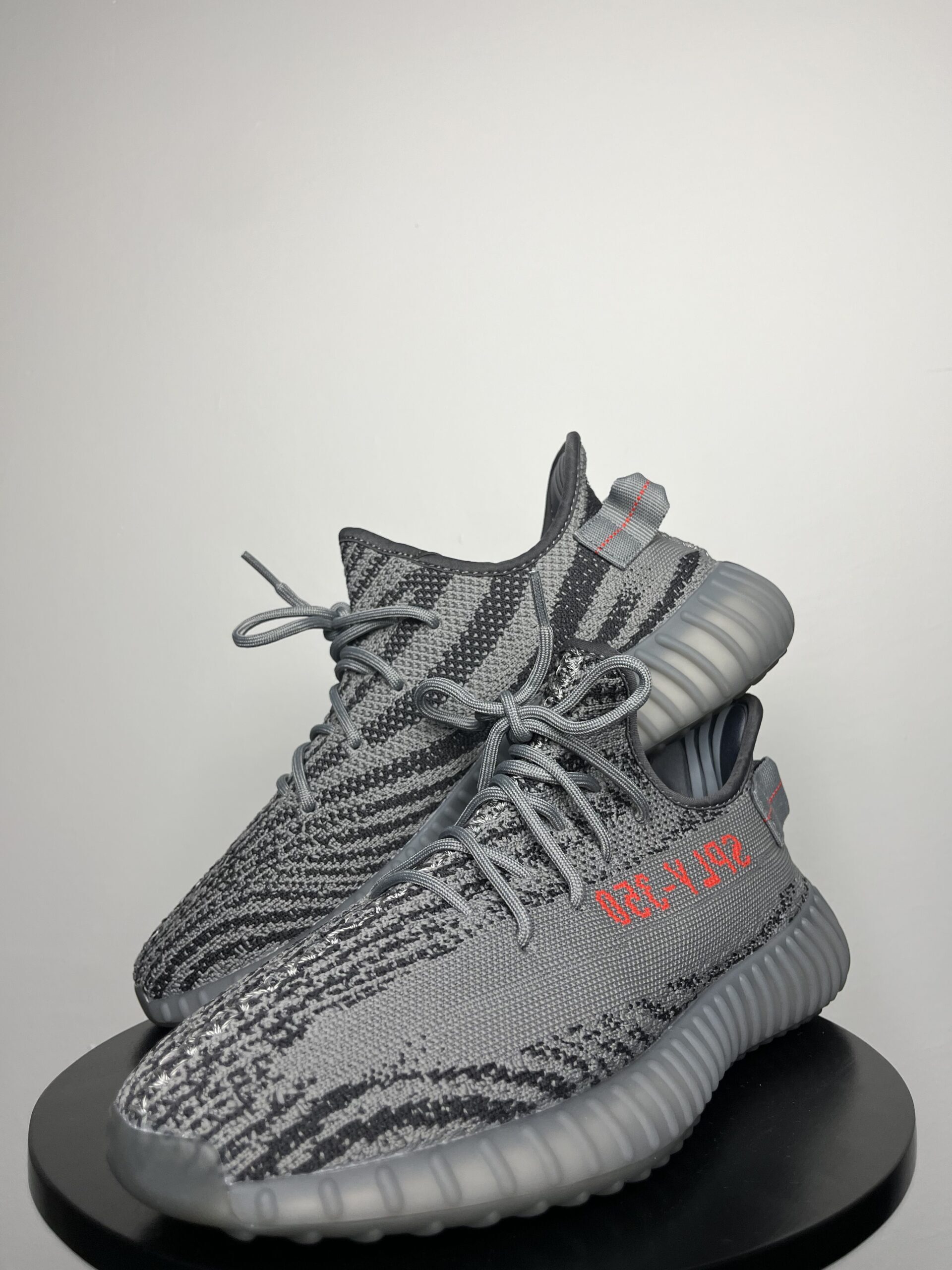 Yeezy Boost 350 V2 "Beluga 2.0" - Slika 2