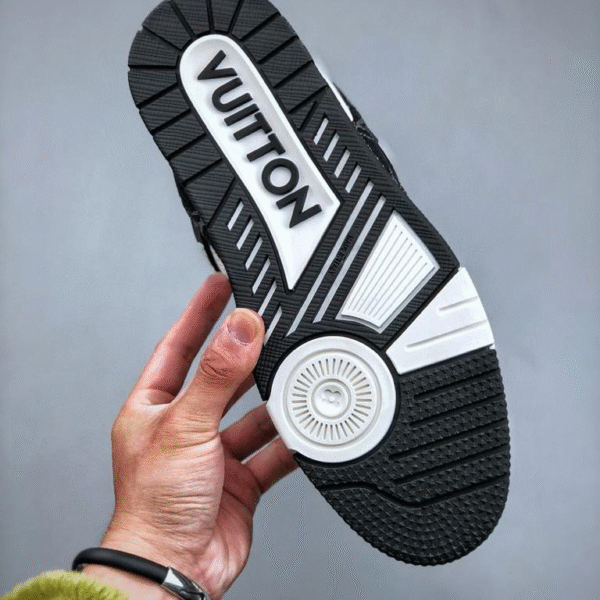 Louis Vuitton "Black White"