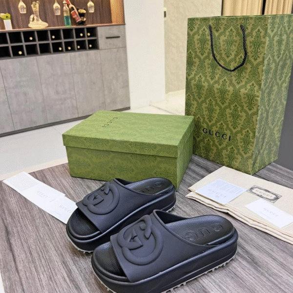 Gucci Papuče "All Black"