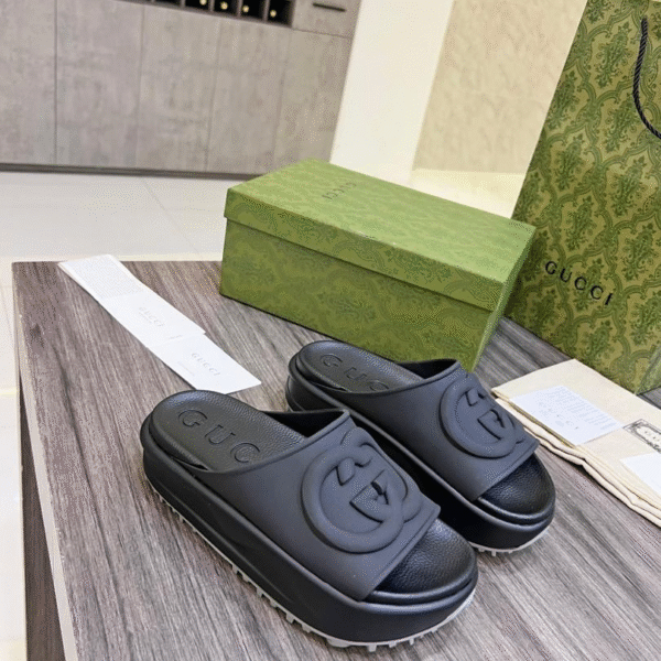 Gucci Papuče "All Black"