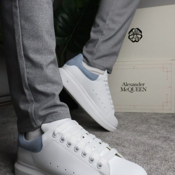 Alexander McQueen "LIGHT BLUE"
