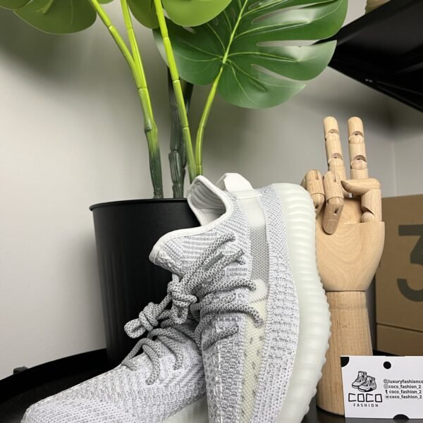 Yeezy Boost 350 V2 "Static Reflective"