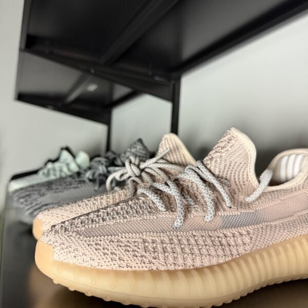 Yeezy Boost 350 V2 "Synth Reflective"