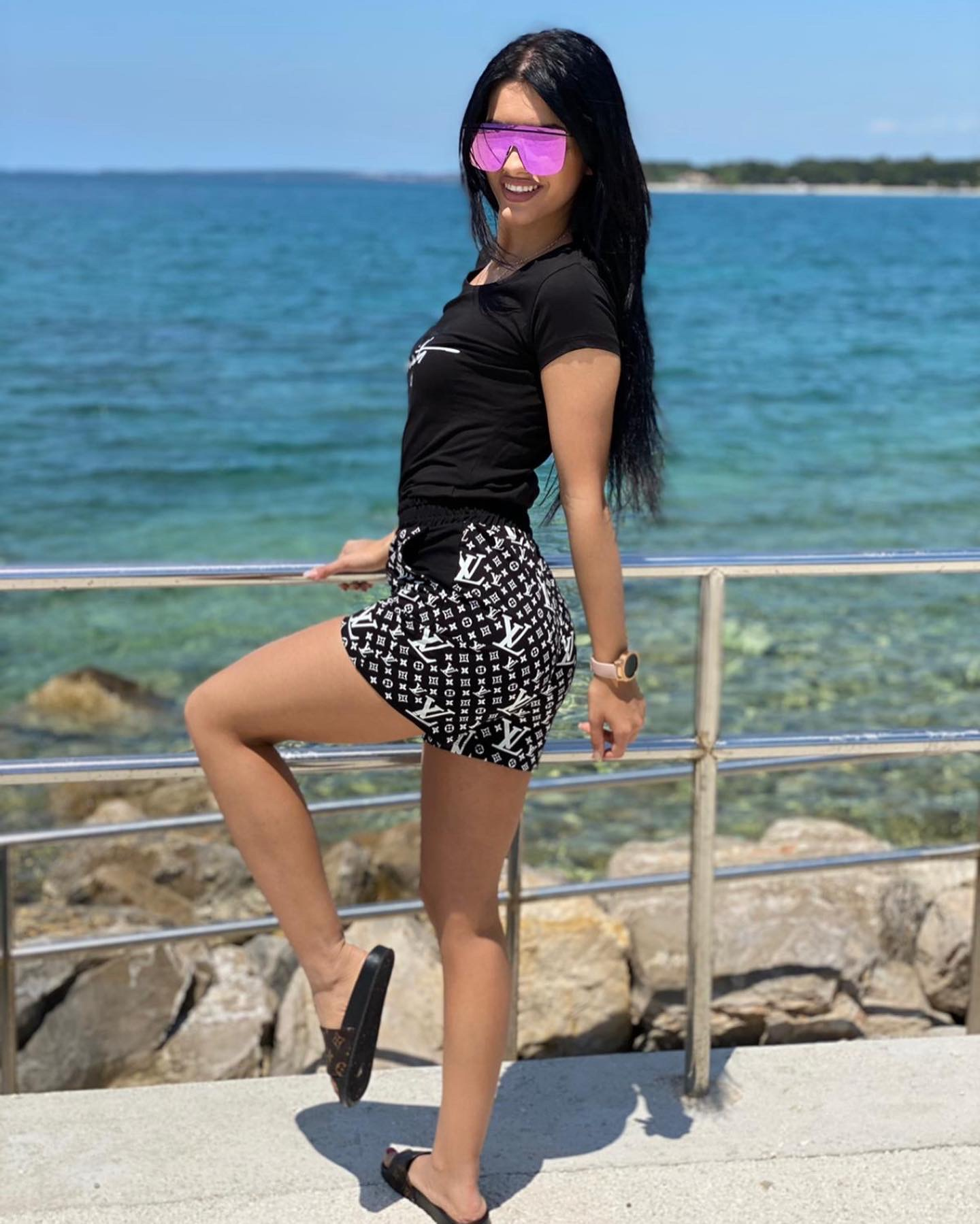 Komplet Louis Vuitton "Black, White" - Slika 2