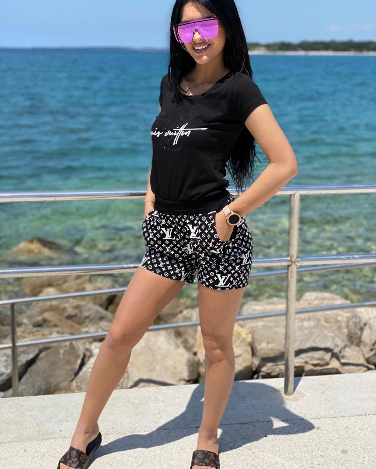 Komplet Louis Vuitton "Black, White" - Slika 3