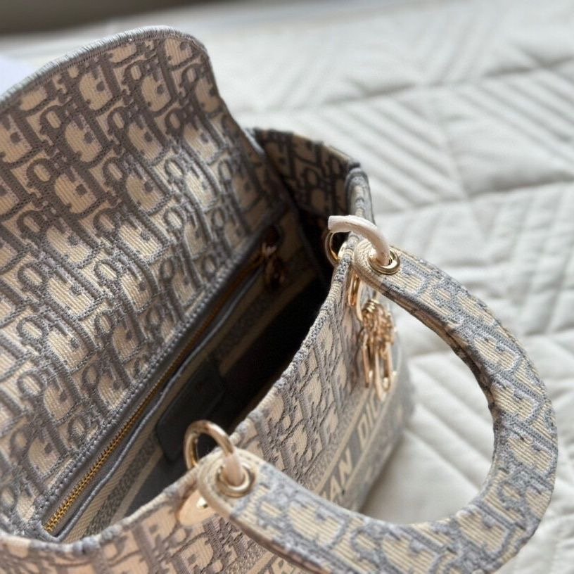 Christian Dior Monogram - Slika 7