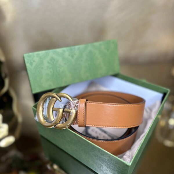 Gucci Tan Leather GG Buckle Slim Waist
