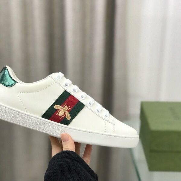Gucci White Leather With Bee