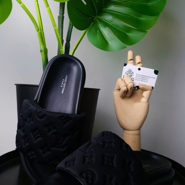 Louis Vuitton Miami Mule black