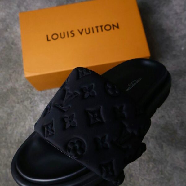 Louis Vuitton Miami Mule black