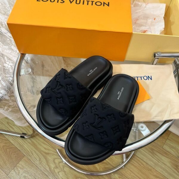 Louis Vuitton Miami Mule black