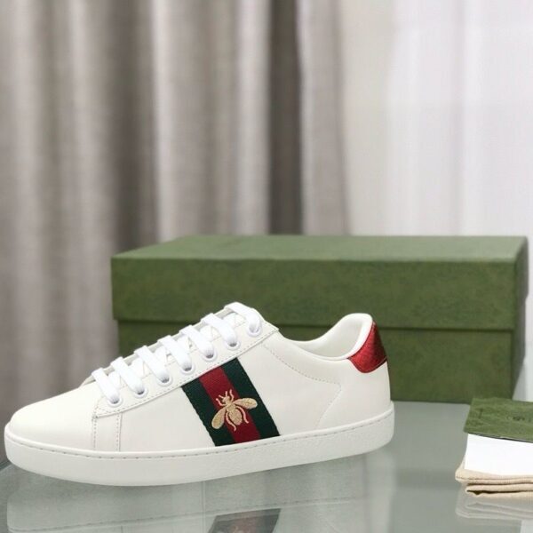 Gucci White Leather With Bee