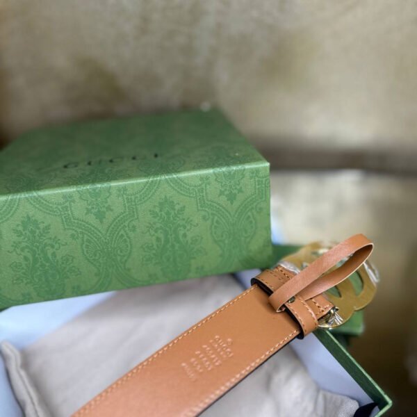 Gucci Tan Leather GG Buckle Slim Waist