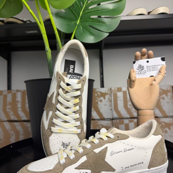 Golden Goose "White - Brown Star"