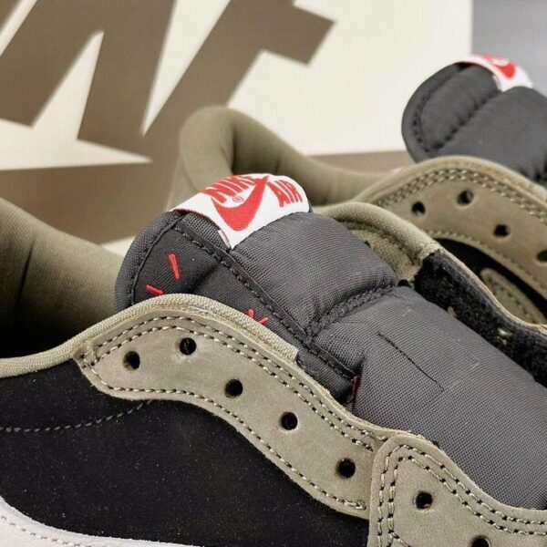 Jordan x Travis Scott Black Olive