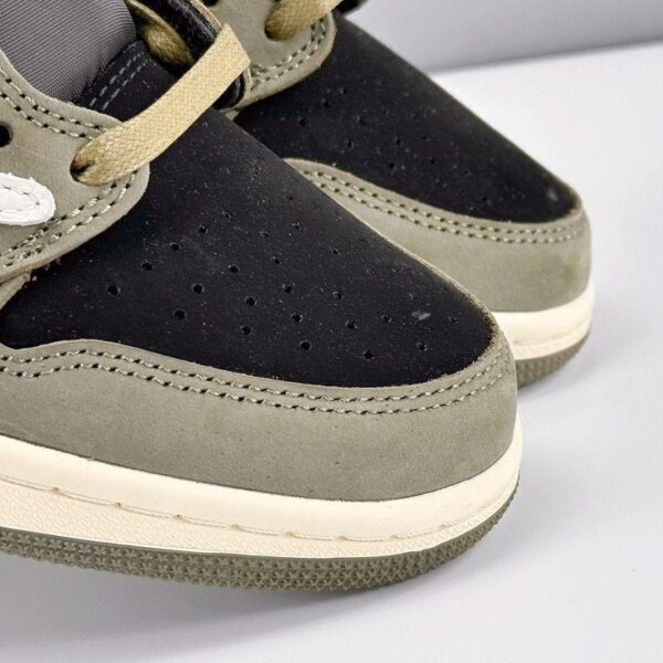 Jordan x Travis Scott Black Olive