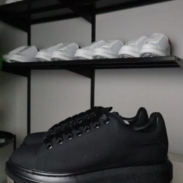 Alexander Mcqueen "G Black"