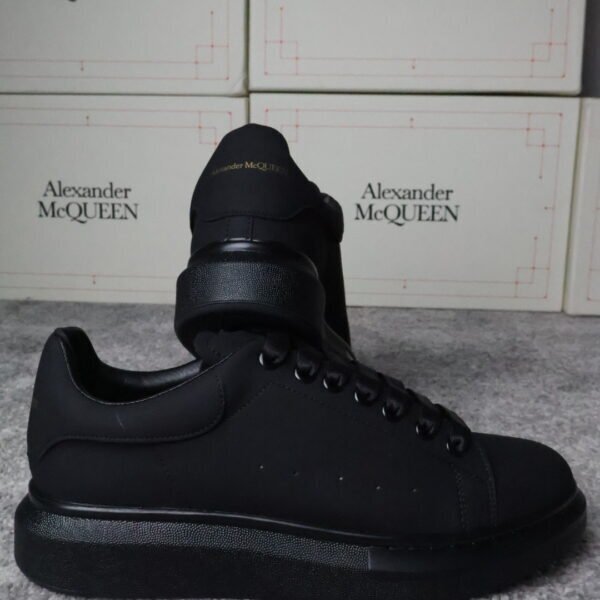 Alexander Mcqueen "G Black"