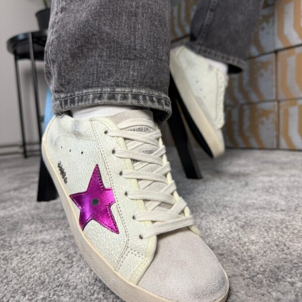 Golden Goose Beige / Pink Star