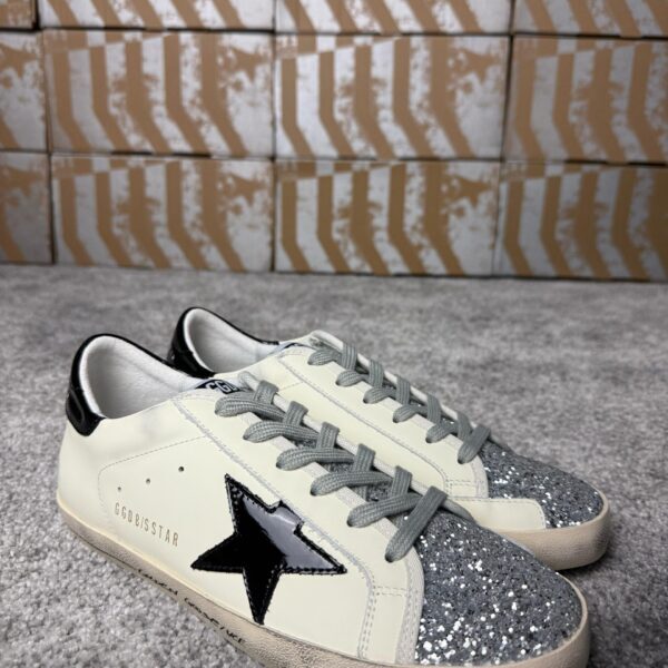 Golden Goose White - Black Star