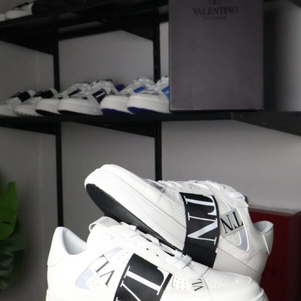 Valentino Garavani White New “White – Black”