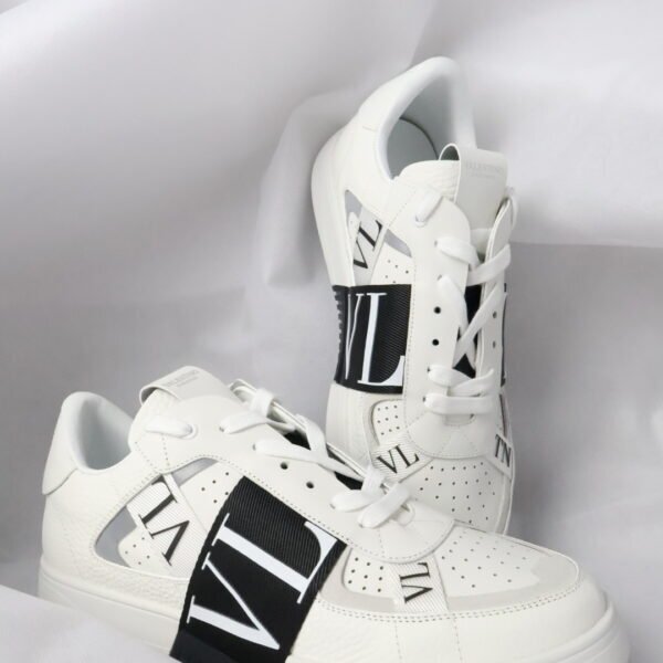 Valentino Garavani White New “White – Black”