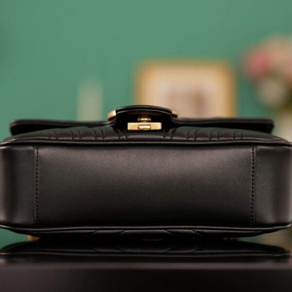 Gucci Marmont bag Black Leather  MINI