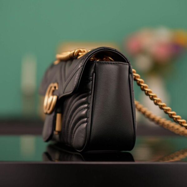 Gucci Marmont bag Black Leather  MINI