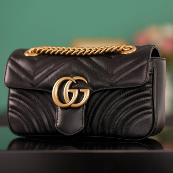 Gucci Marmont bag Black Leather  MINI