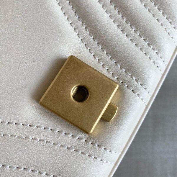 Gucci Marmont shoulder bag BIJELA, MEDIUM