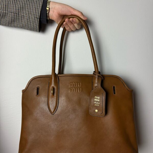 Miu Miu Aventure smeđa