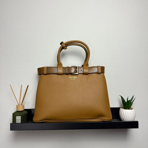 PRADA buckle medium bag - smeđa