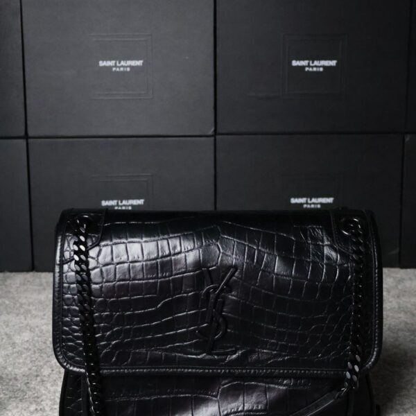 YSL Saint Laurent Niki Black