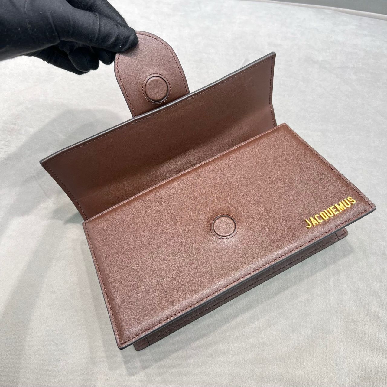 JACQUEMUS Le Bambino smeđa - Slika 6