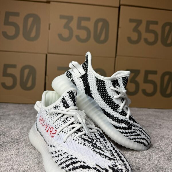 Adidas YEEZY BOOST 350 V2 KIDS Zebra