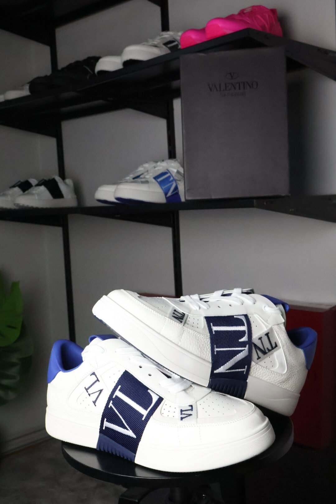 Valentino Garavani White New "White - Blue" - Slika 4