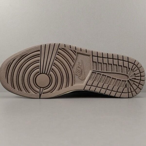 Jordan x Travis Scott Cactus Jack