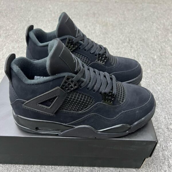Air Jordan 4 Retro Black Cat