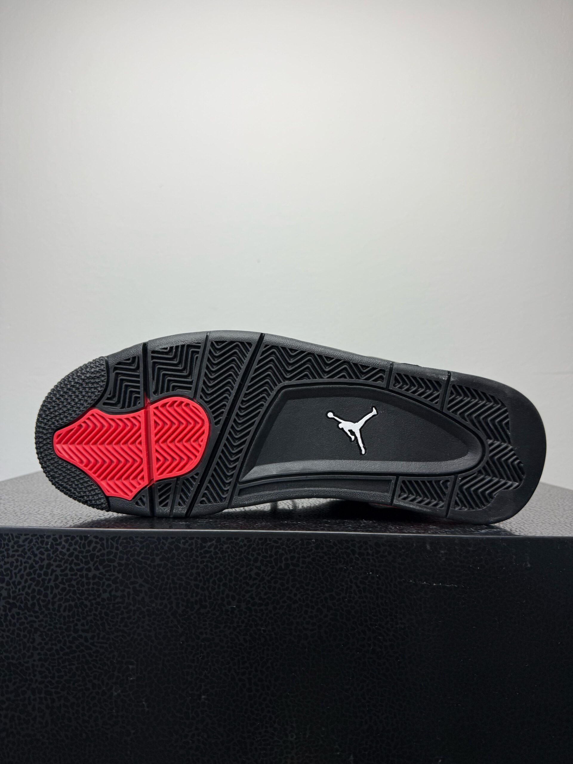 Air Jordan 4 Retro Red Thunder - Slika 5