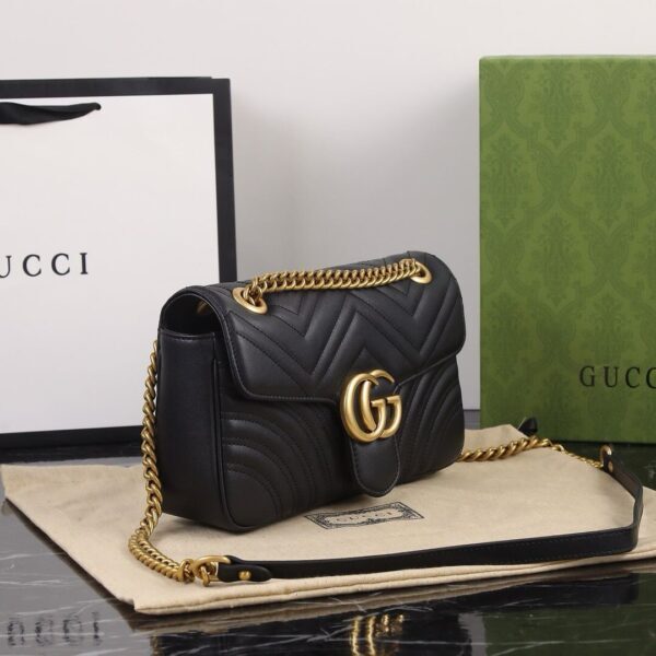 Gucci Marmont shoulder bag CRNA, SMALL