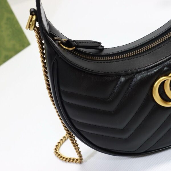 Gucci Marmont shoulder bag CRNA, MINI