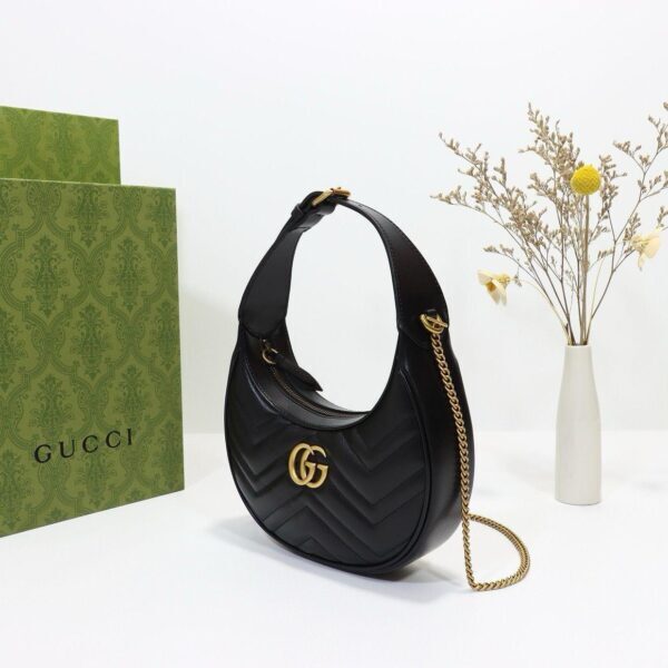 Gucci Marmont shoulder bag CRNA, MINI