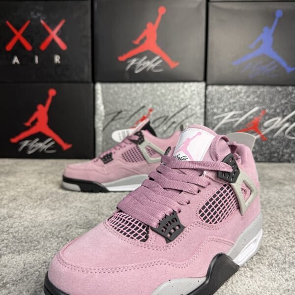 Air Jordan 4 Orchid