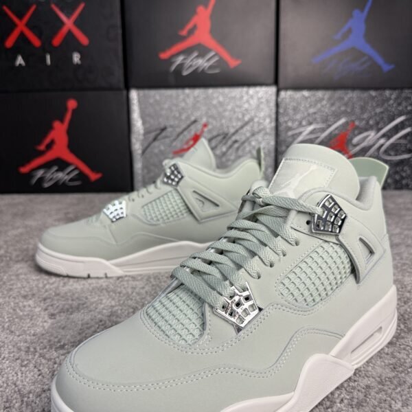 Air Jordan 4 Retro Green