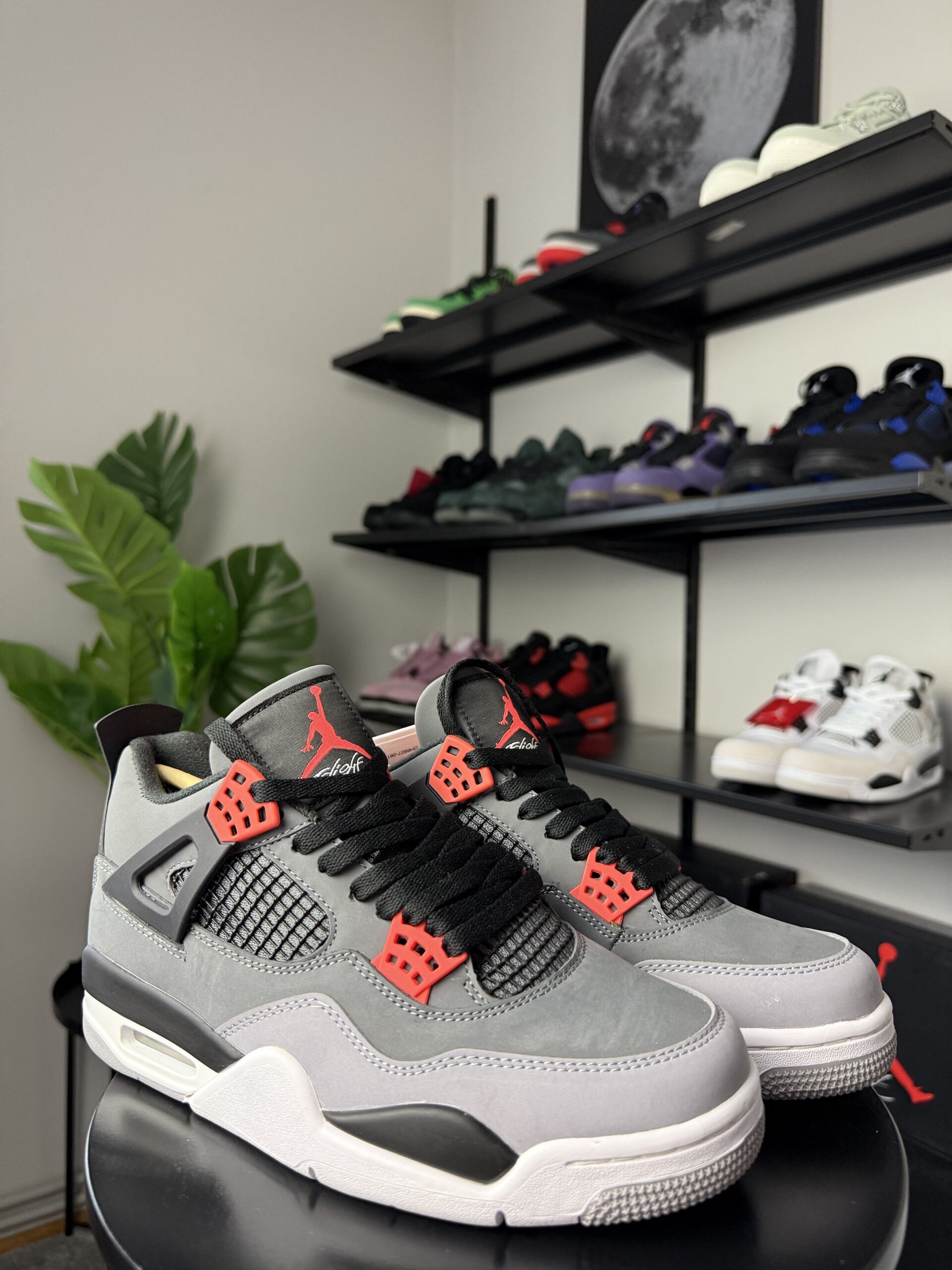 Air Jordan 4 Retro Infra Red - Slika 3