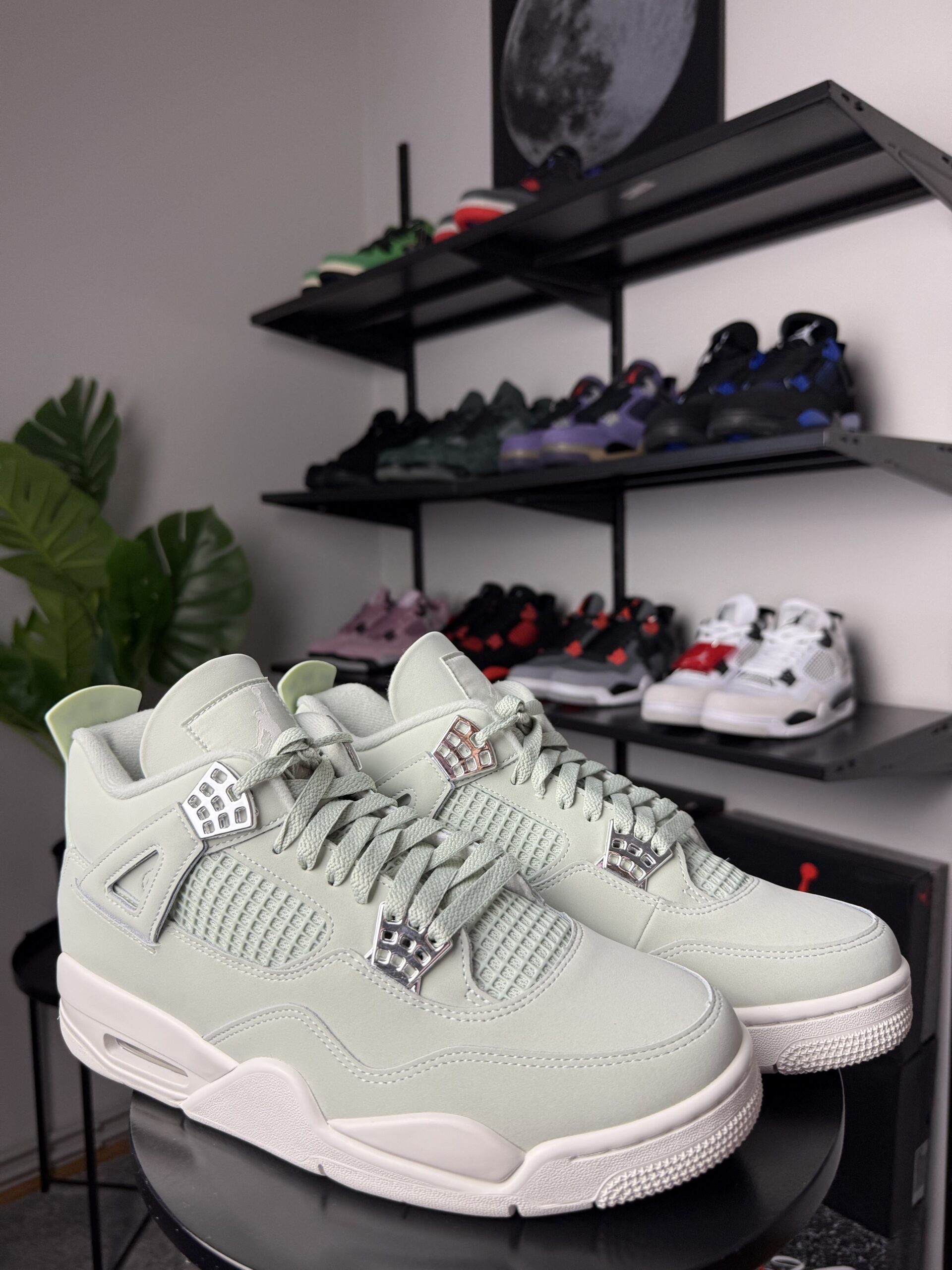 Air Jordan 4 Retro Green - Slika 3