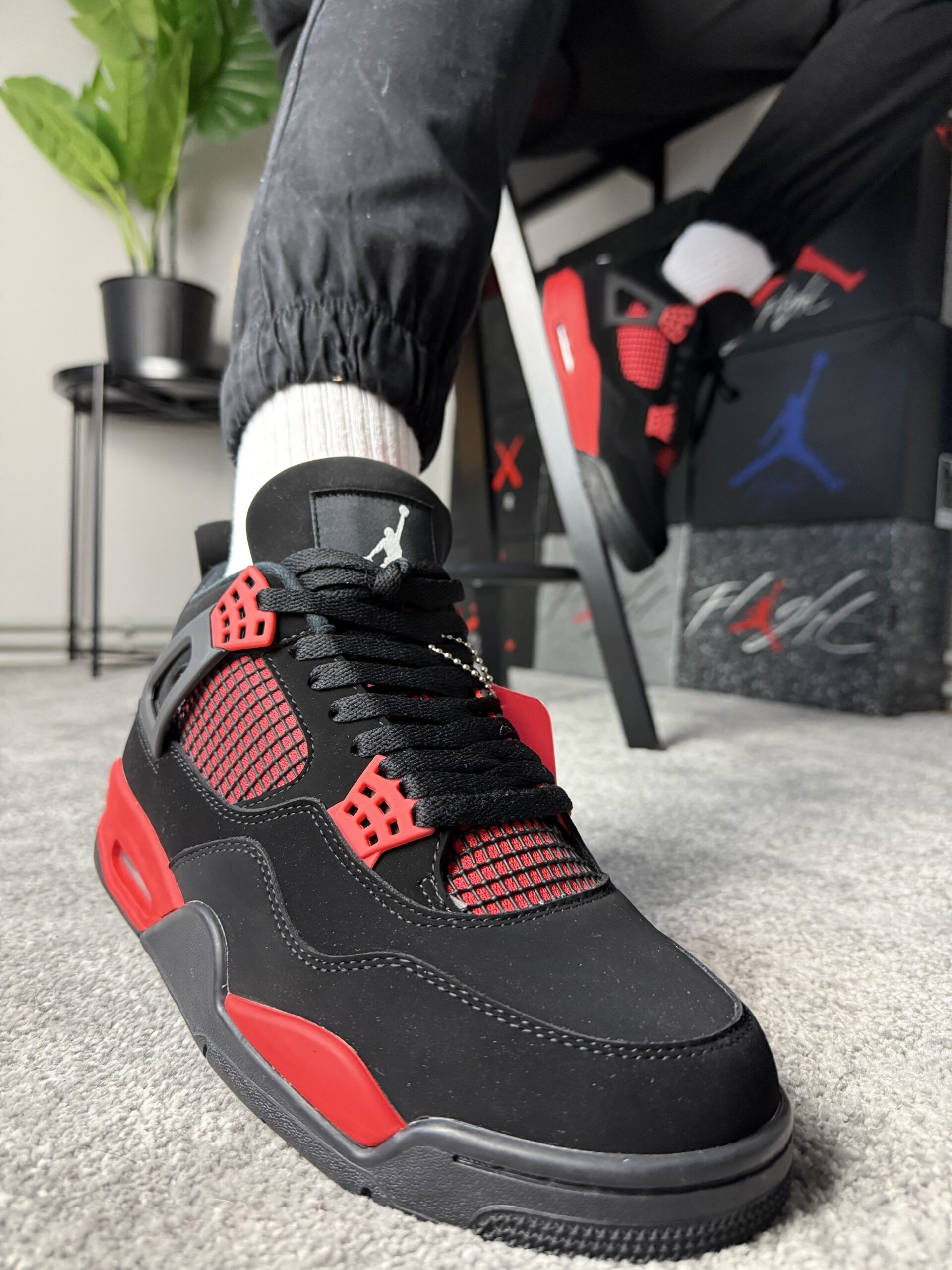 Air Jordan 4 Retro Red Thunder - Slika 3
